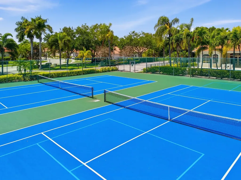 5056 Ventura Drive Delray Beach FL 33484