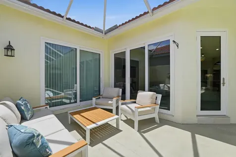 5056 Ventura Drive Delray Beach FL 33484