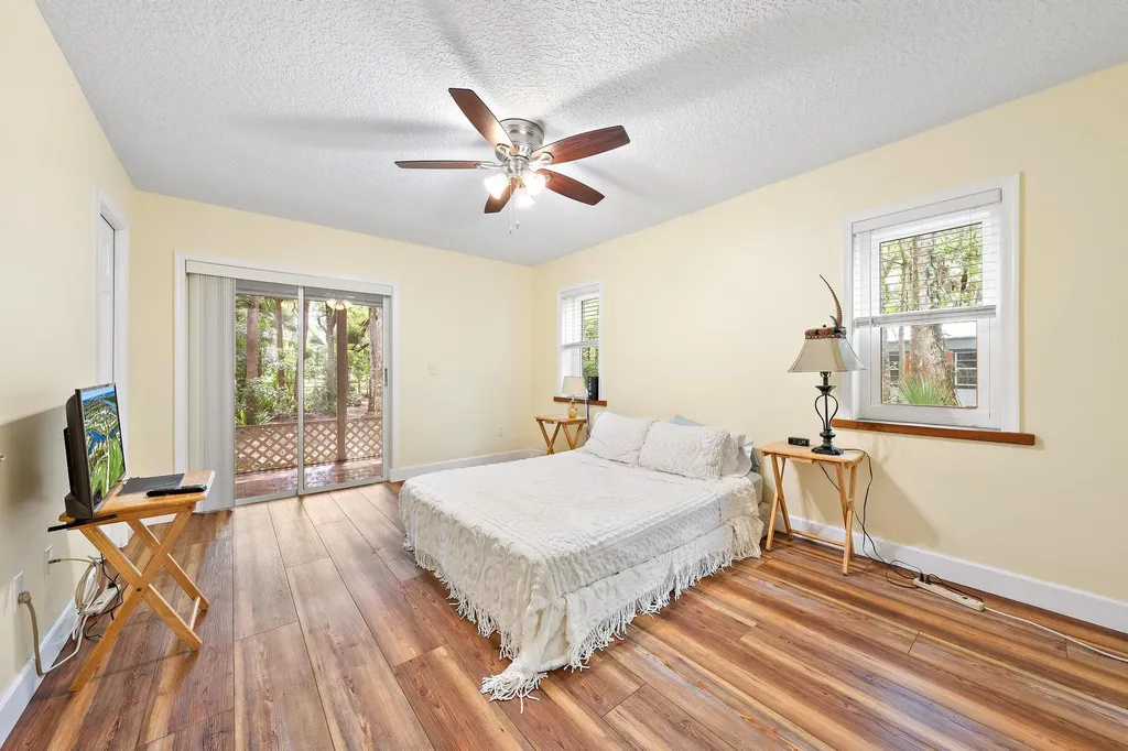 15740 N 99th Street Street N The Acreage FL 33412