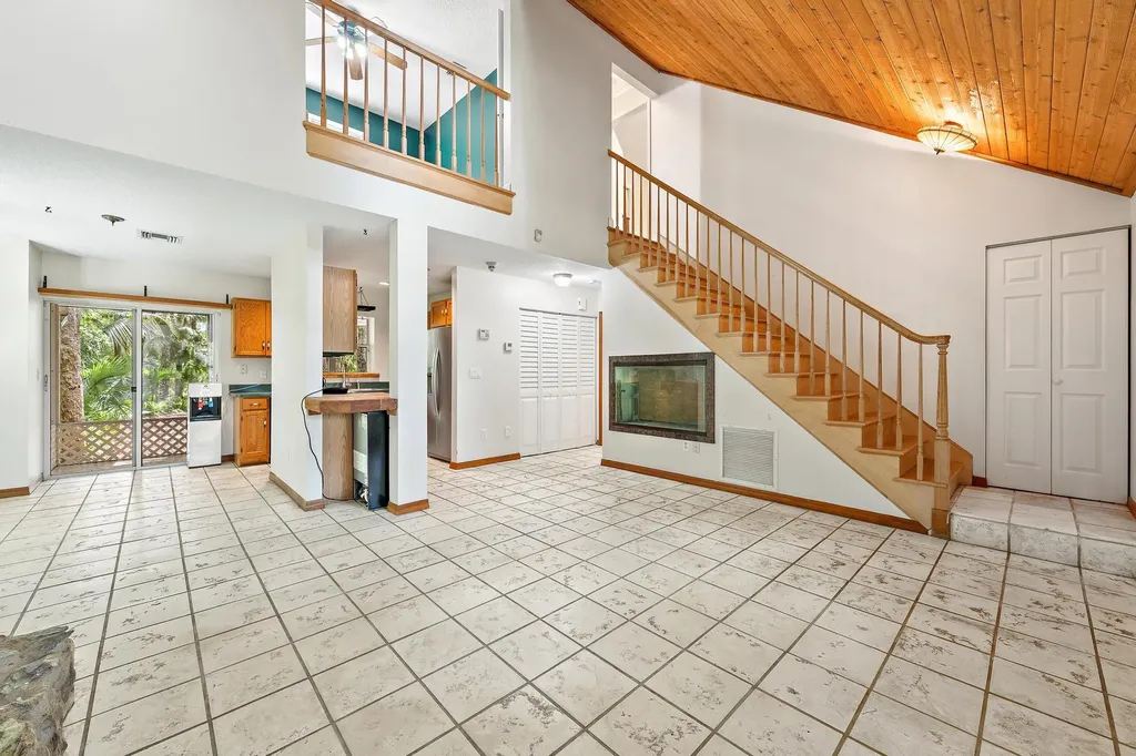 15740 N 99th Street Street N The Acreage FL 33412