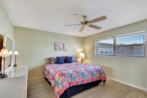 100 Shore Court North Palm Beach FL 33408
