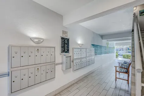 100 Shore Court North Palm Beach FL 33408