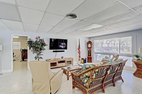 100 Shore Court North Palm Beach FL 33408