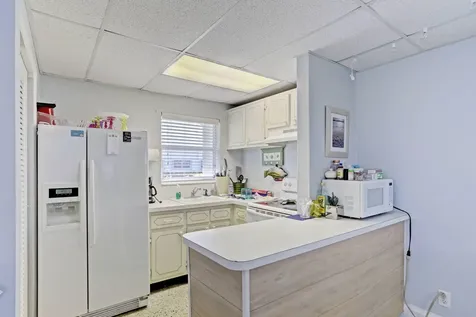 100 Shore Court North Palm Beach FL 33408