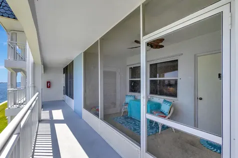 100 Shore Court North Palm Beach FL 33408