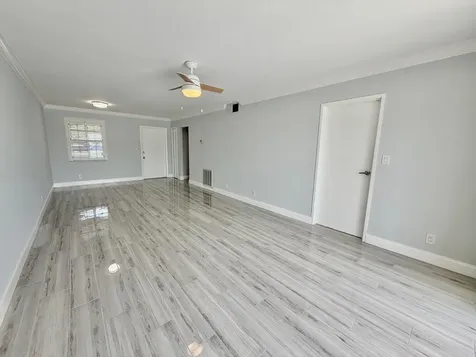 312 Northlake Drive North Palm Beach FL 33408