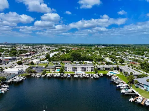 312 Northlake Drive North Palm Beach FL 33408
