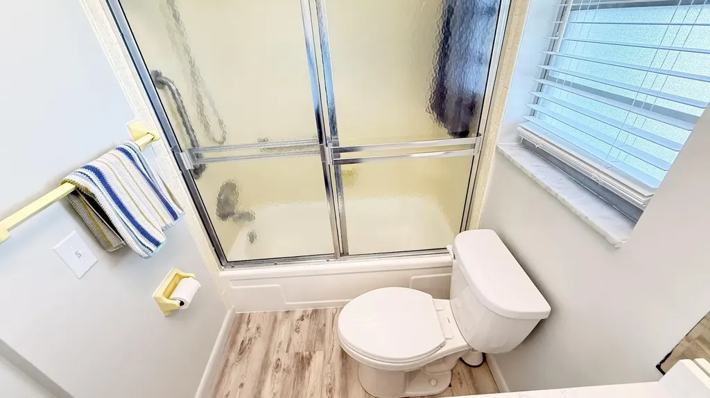 1114 Lake Terrace Boynton Beach FL 33426