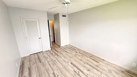 1114 Lake Terrace Boynton Beach FL 33426