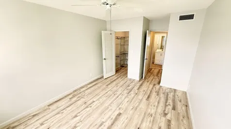 1114 Lake Terrace Boynton Beach FL 33426