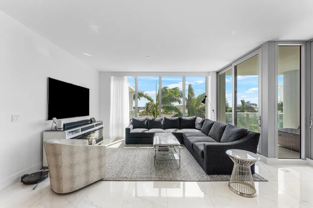 2 Water Club Way North Palm Beach FL 33408
