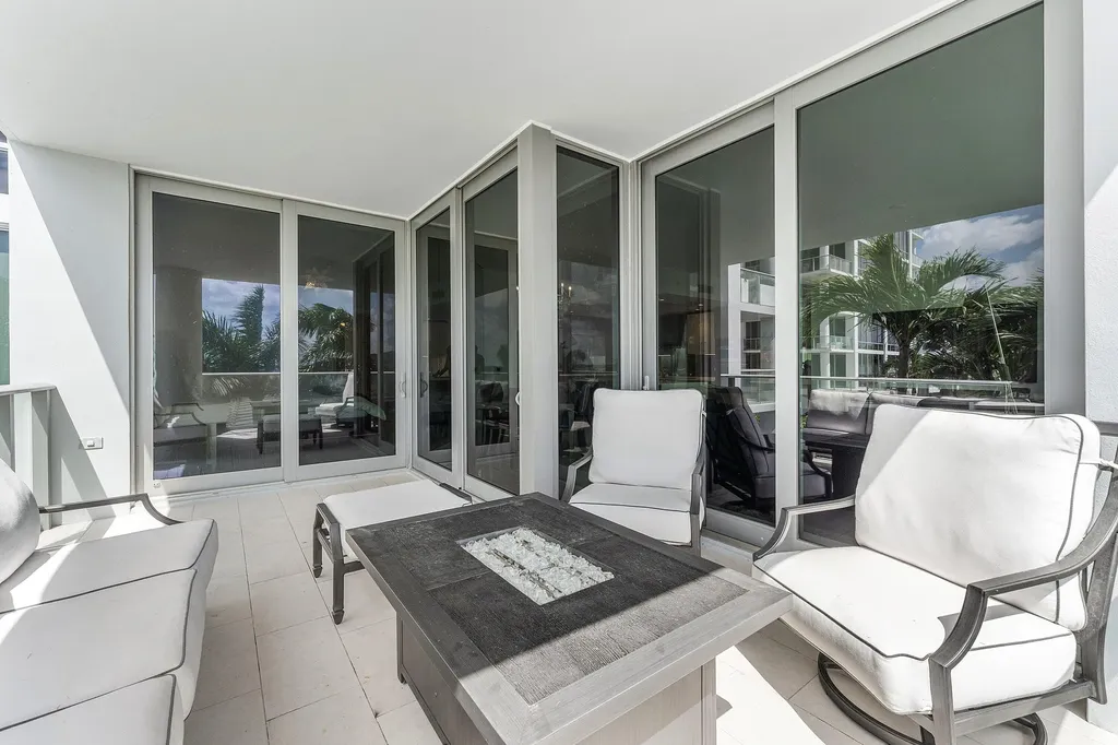2 Water Club Way North Palm Beach FL 33408