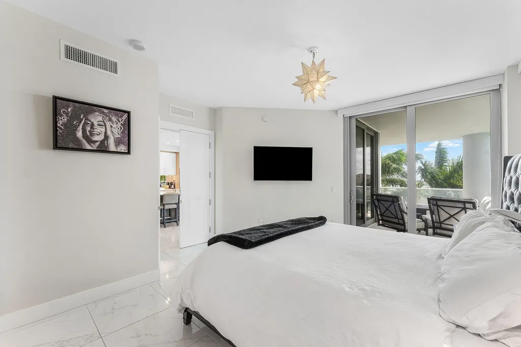 2 Water Club Way North Palm Beach FL 33408