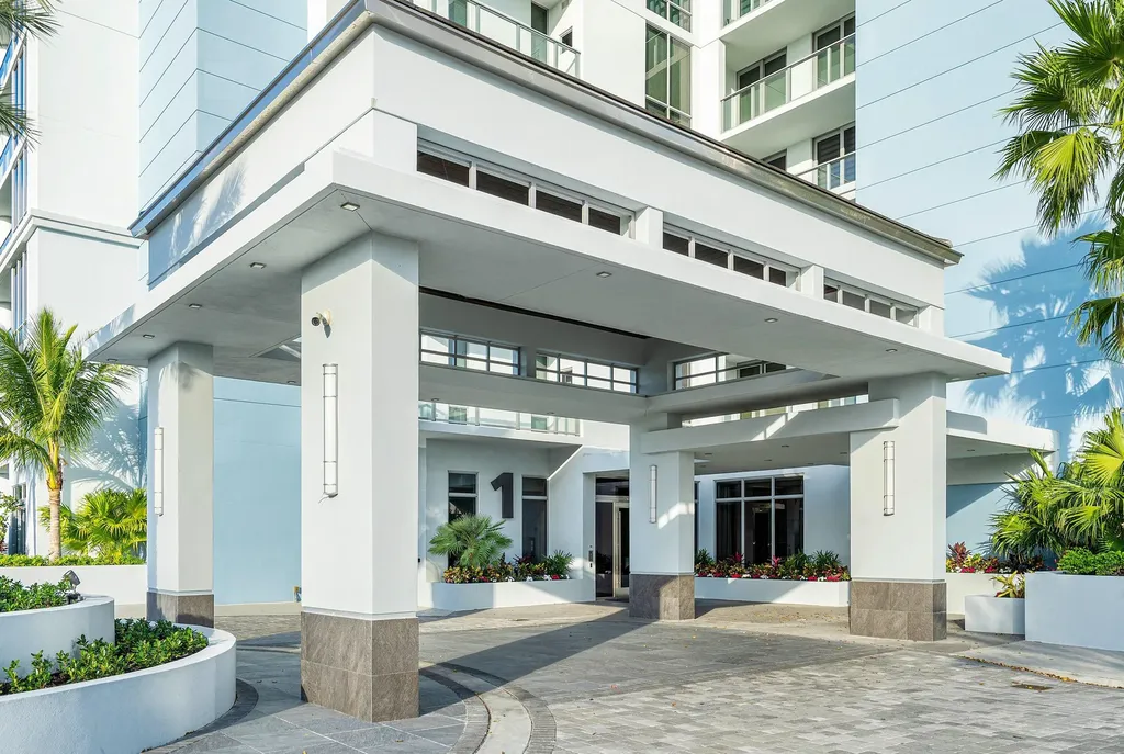 2 Water Club Way North Palm Beach FL 33408