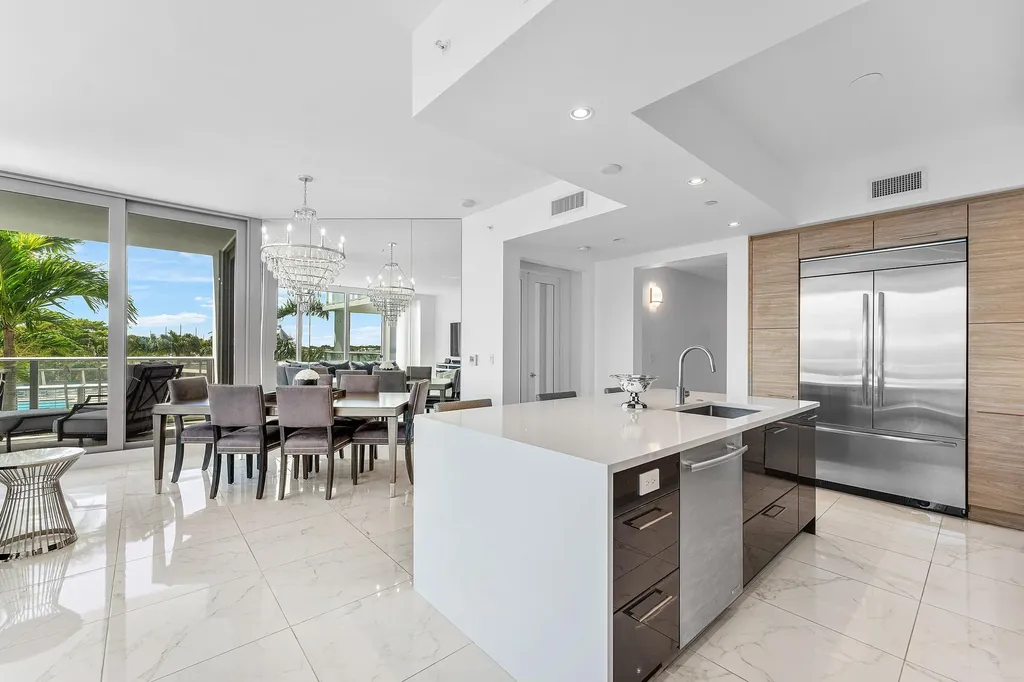 2 Water Club Way North Palm Beach FL 33408