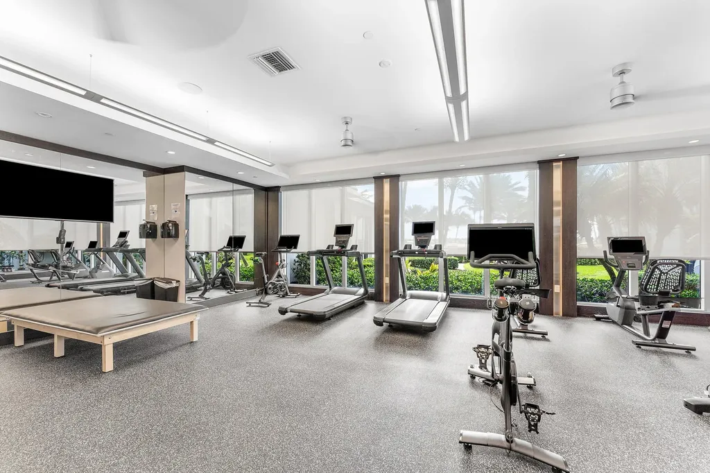 2 Water Club Way North Palm Beach FL 33408