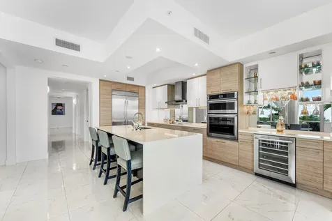 2 Water Club Way North Palm Beach FL 33408