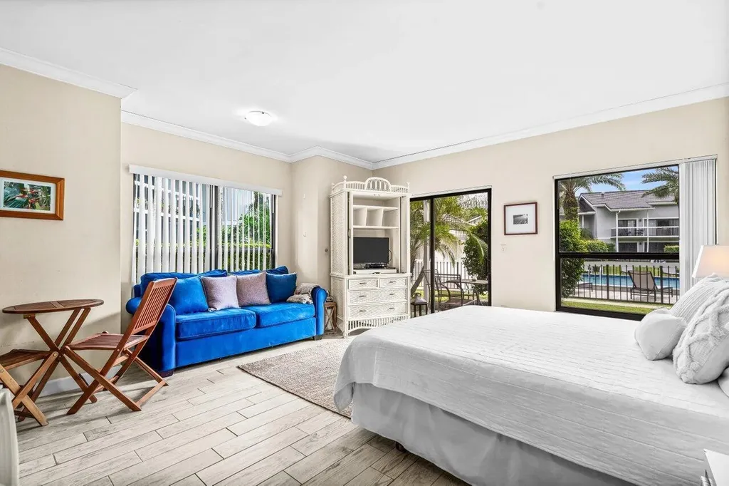 11863 Wimbledon Circle Wellington FL 33414