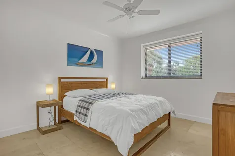 302 Sea Oats Drive Juno Beach FL 33408