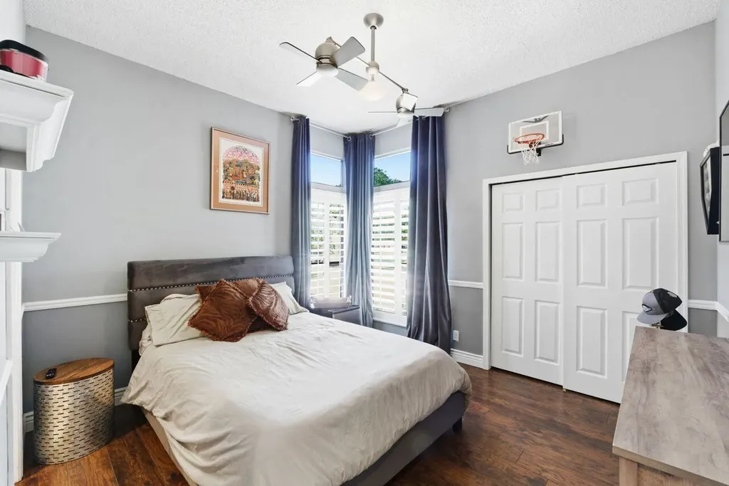 4654 NW 26th Way Boca Raton FL 33434