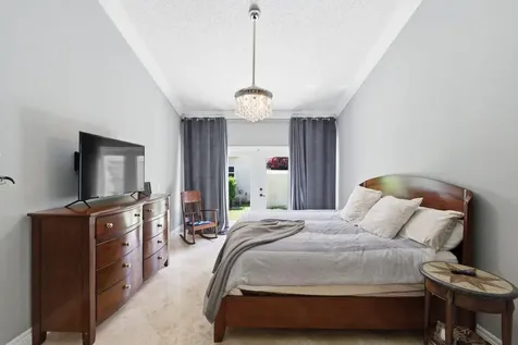 4654 NW 26th Way Boca Raton FL 33434