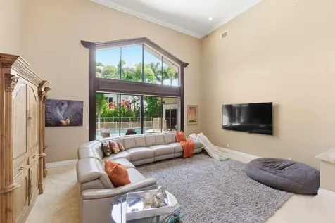 4654 NW 26th Way Boca Raton FL 33434