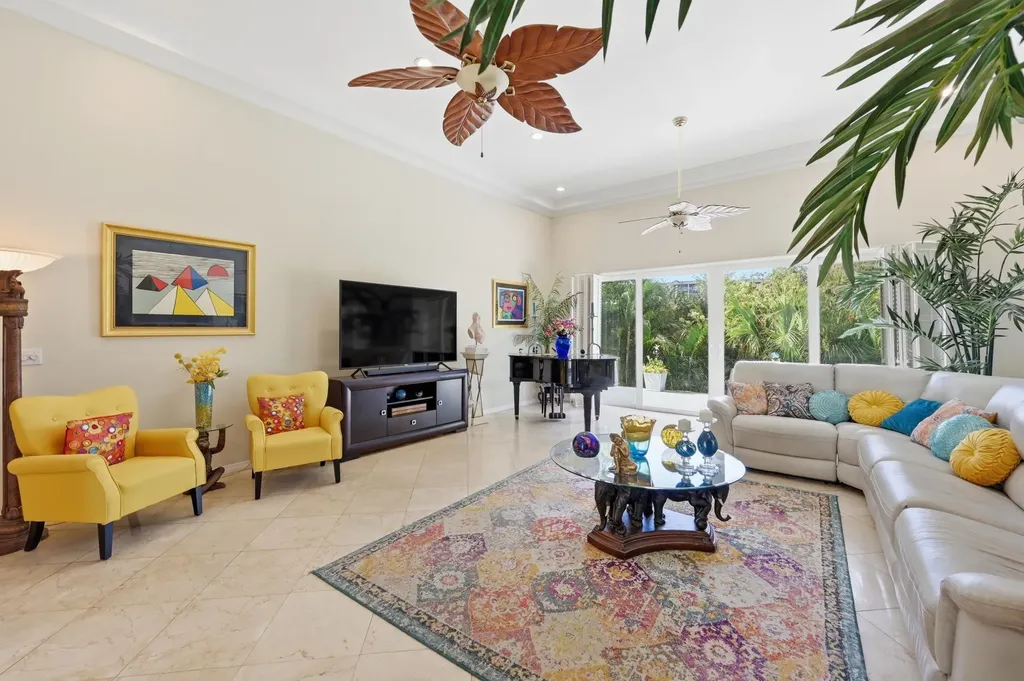9001 N Lake Dasha Drive Plantation FL 33324