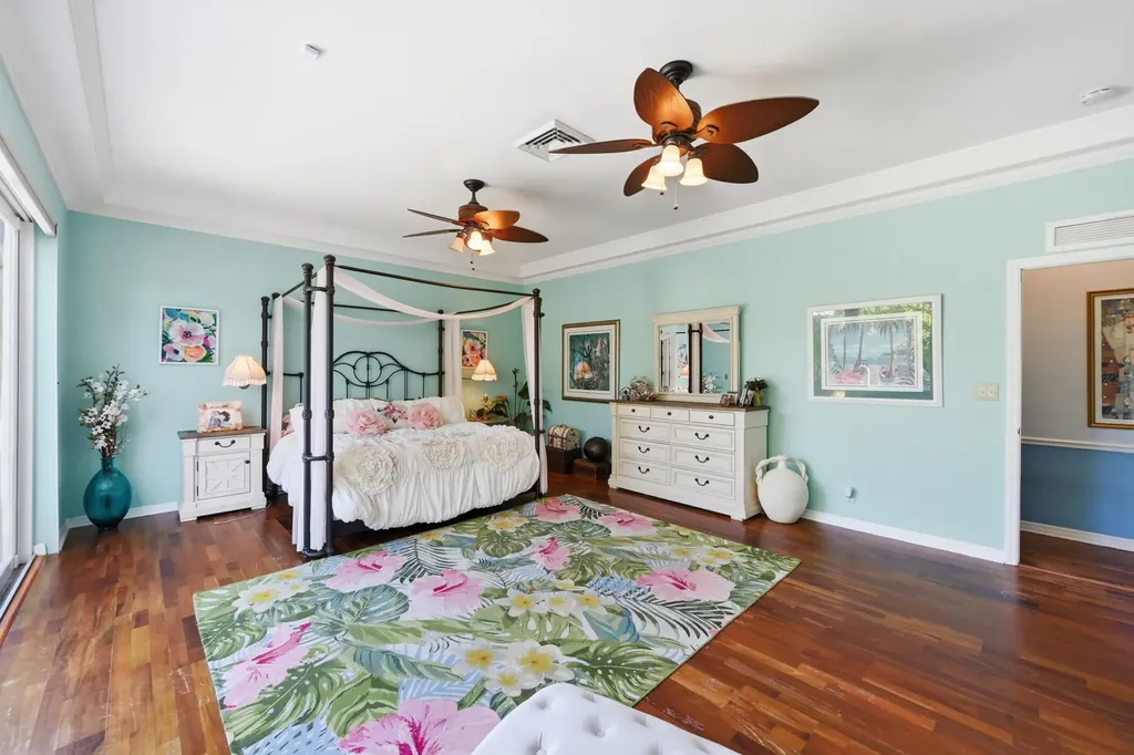9001 N Lake Dasha Drive Plantation FL 33324