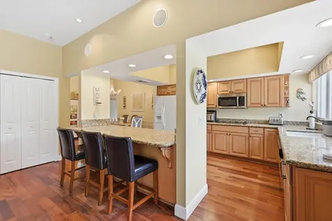 9001 N Lake Dasha Drive Plantation FL 33324