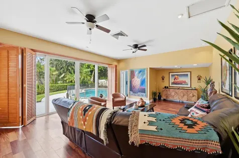 9001 N Lake Dasha Drive Plantation FL 33324