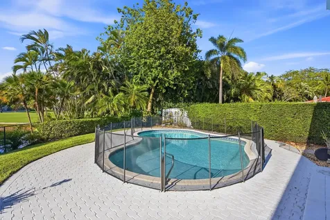 9001 N Lake Dasha Drive Plantation FL 33324