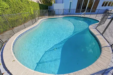 9001 N Lake Dasha Drive Plantation FL 33324