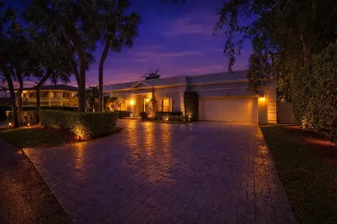 9001 N Lake Dasha Drive Plantation FL 33324