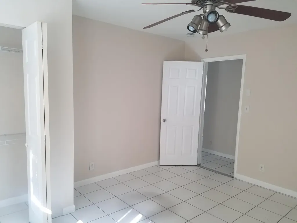 1223 NE 18th Avenue Fort Lauderdale FL 33304