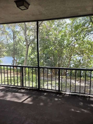 3720 Inverrary Drive Lauderhill FL 33319