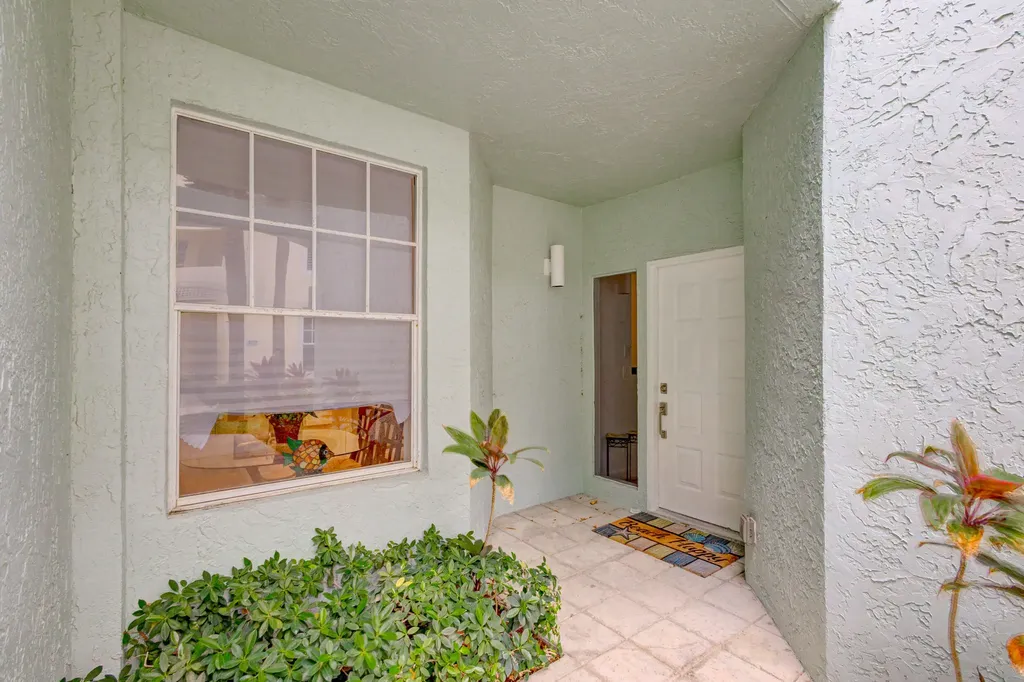 207 Mainsail Circle Jupiter FL 33477