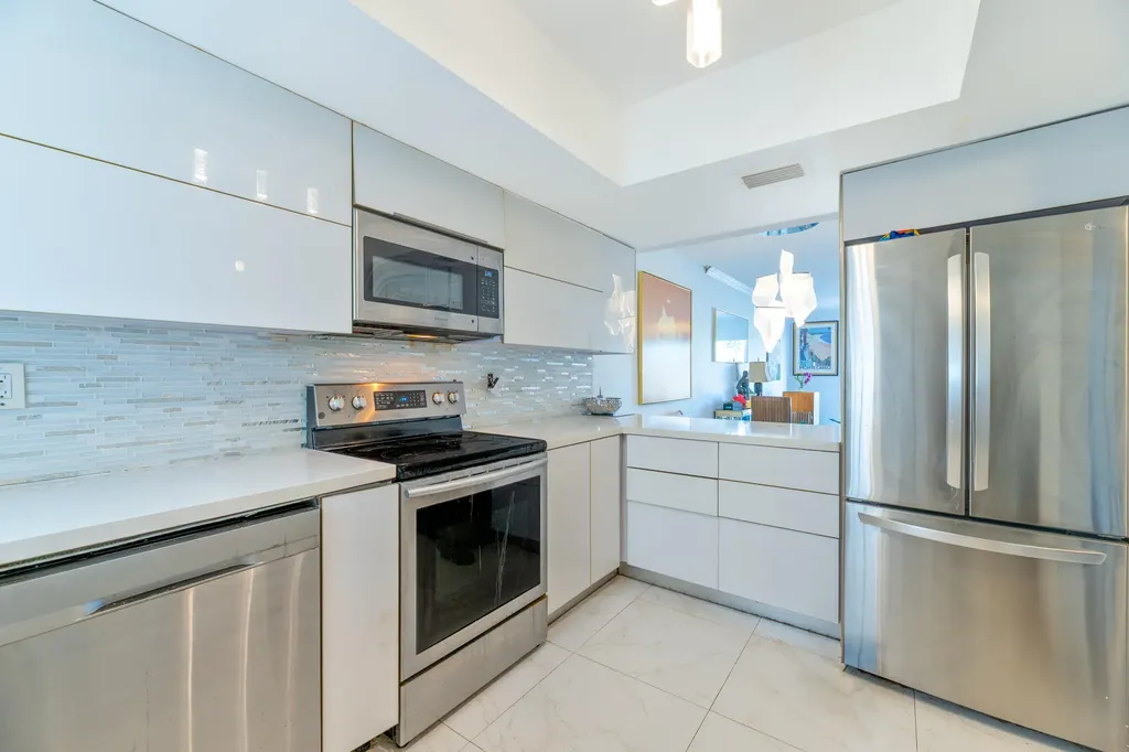 2841 NE 33rd Court Fort Lauderdale FL 33306