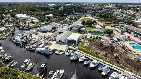 4300 SE Saint Lucie Boulevard Stuart FL 34997