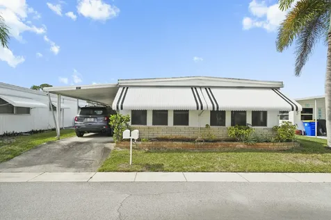 4300 SE Saint Lucie Boulevard Stuart FL 34997