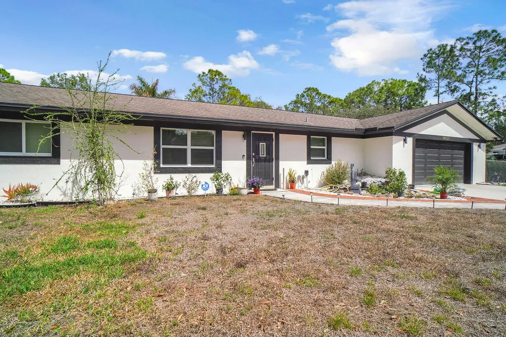 18057 N 40th Run N The Acreage FL 33470