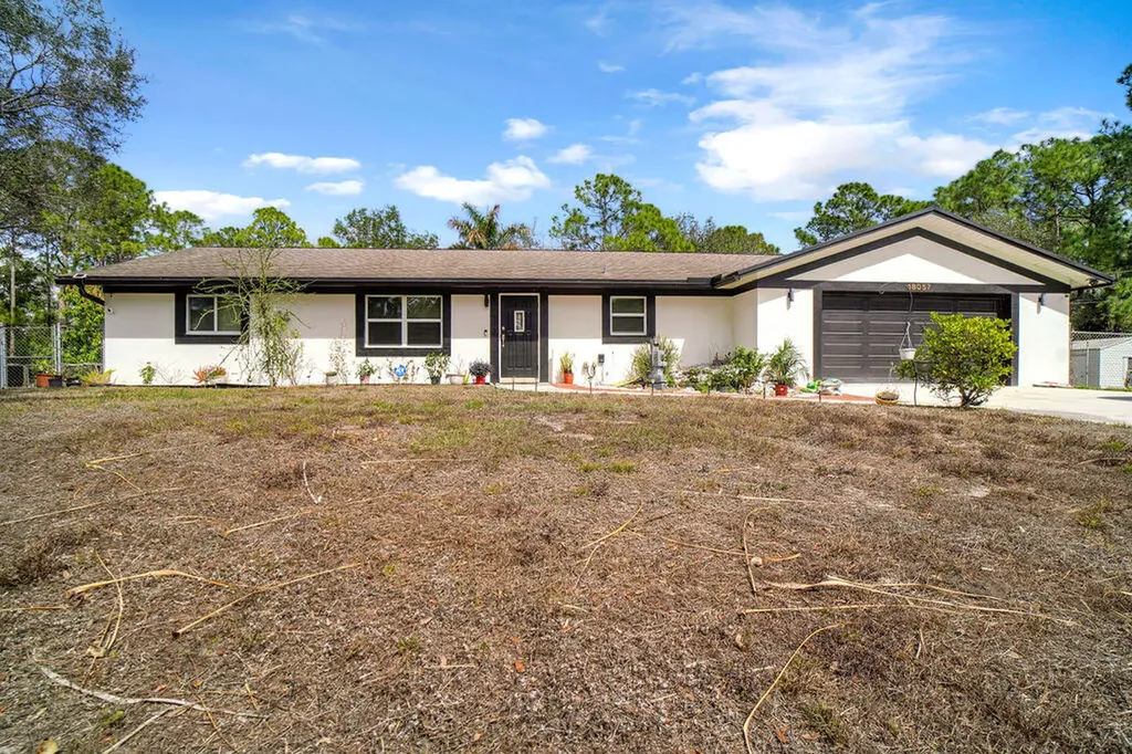 18057 N 40th Run N The Acreage FL 33470