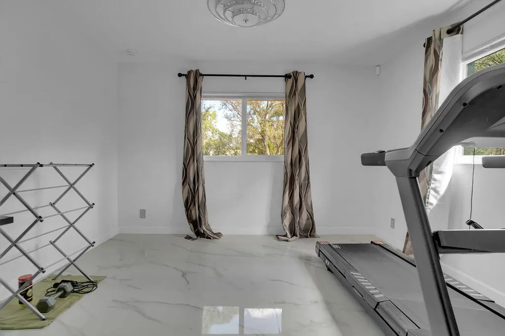 18057 N 40th Run N The Acreage FL 33470