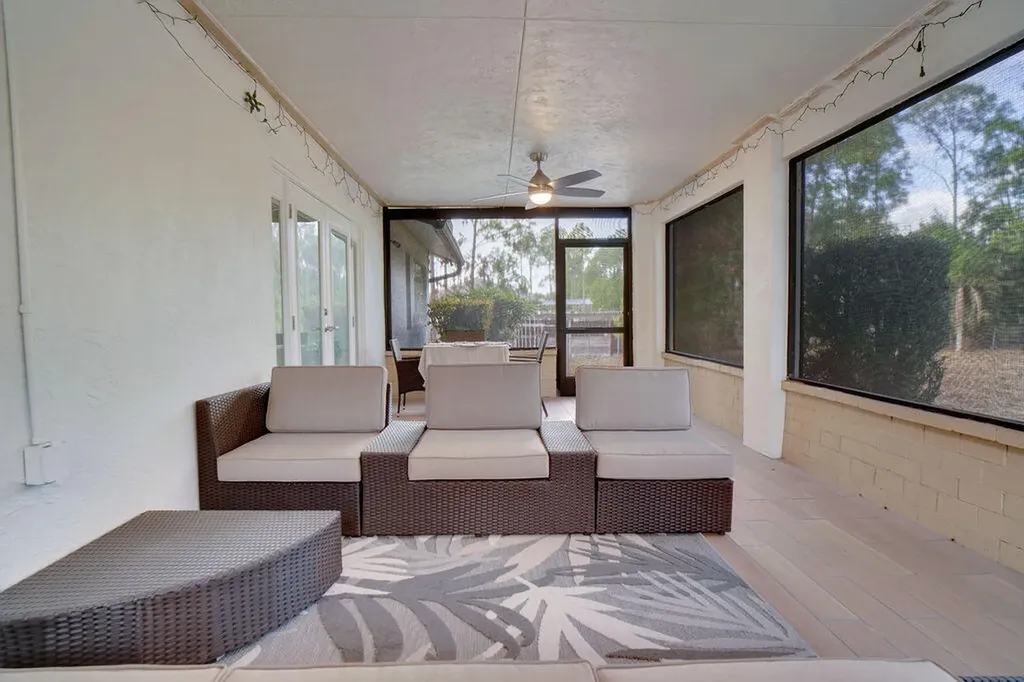 18057 N 40th Run N The Acreage FL 33470