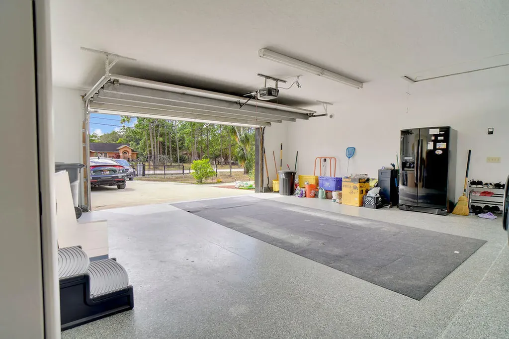 18057 N 40th Run N The Acreage FL 33470