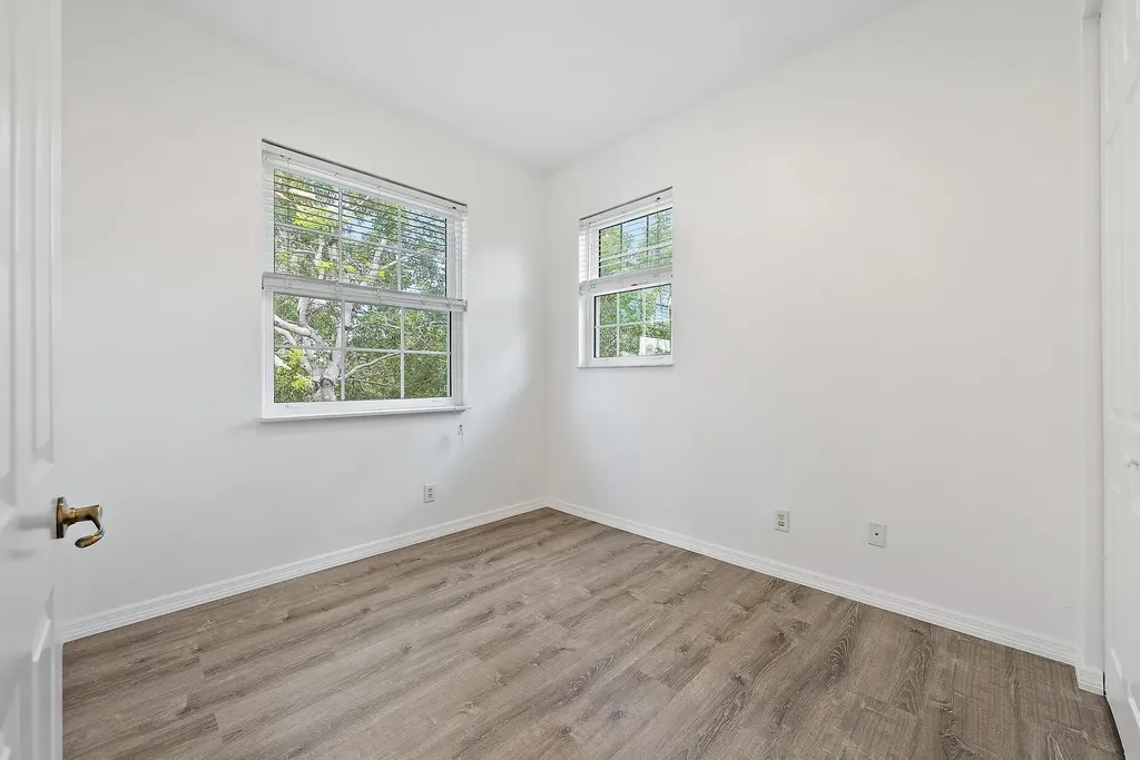 1522 Limetree Bay Avenue Jupiter FL 33458