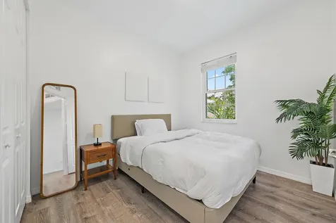 1522 Limetree Bay Avenue Jupiter FL 33458