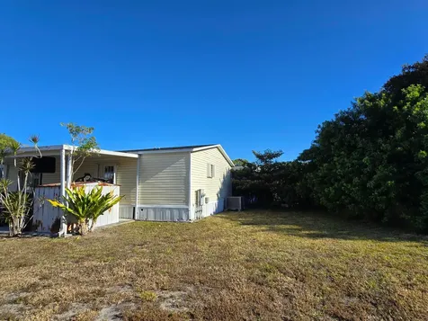 22890 Neptune Road Boca Raton FL 33428