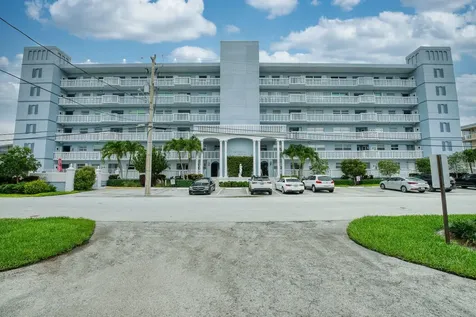 2829 NE 33rd Court Fort Lauderdale FL 33306
