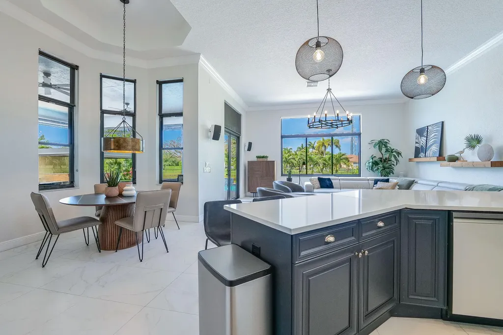4377 SW 140th Avenue Davie FL 33330