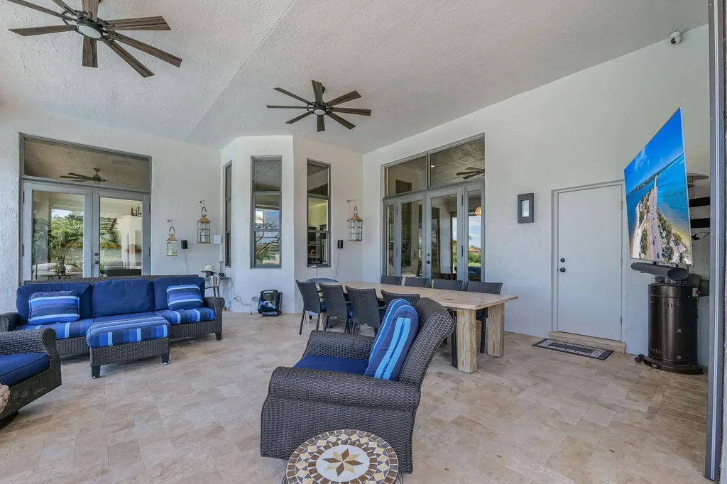 4377 SW 140th Avenue Davie FL 33330